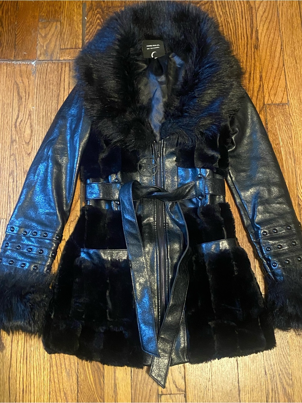 Killstar coat